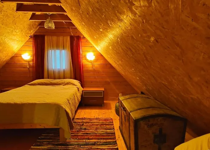 Laulu Harmony House *